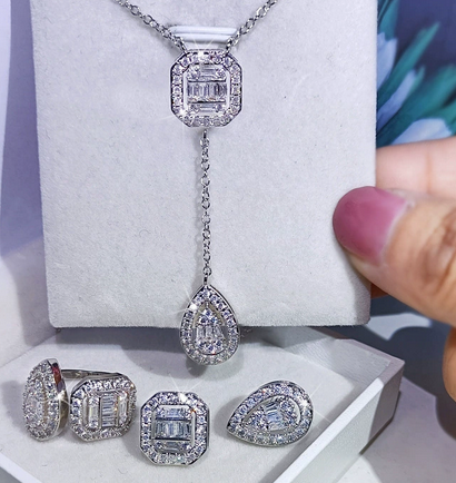 JLUXS Stunning Womens White Gold Rhodium Over Sterling Silver Created Diamond Set