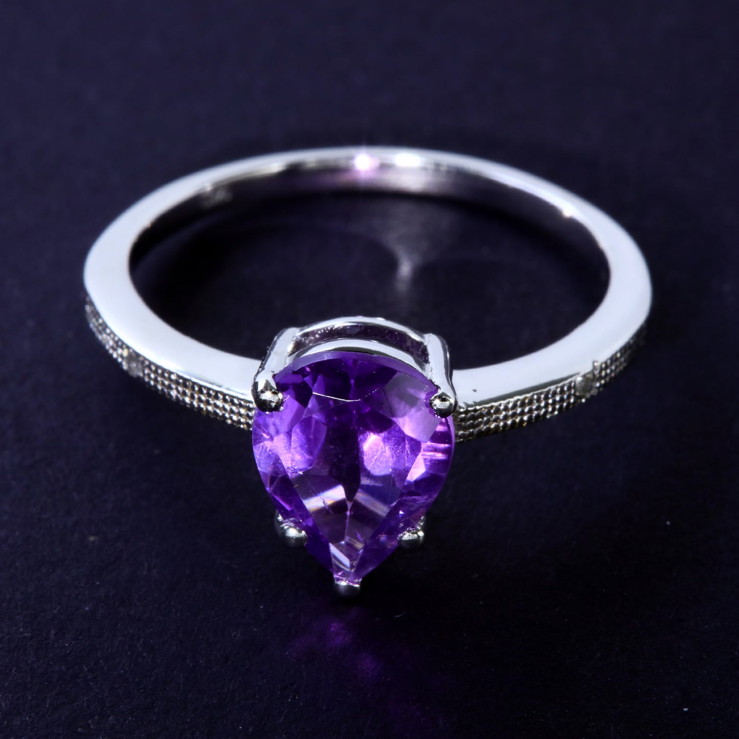 JLUXS Ladies White Gold Rhodium Over Sterling Silver Diamond & 1.65 Cts Amethyst Ring