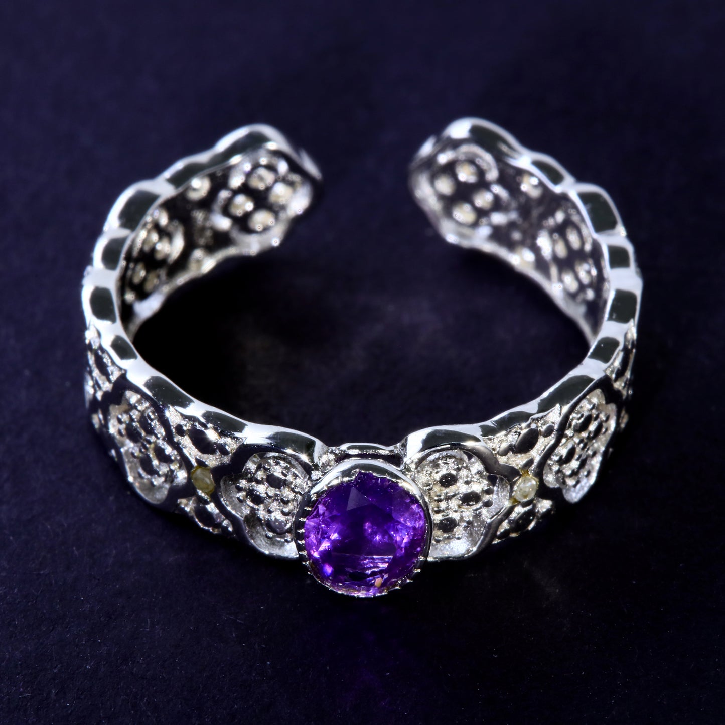 JLUXS Ladies White Gold Rhodium Over Sterling Silver 1/2 Cts Amethyst Unique Design Ring